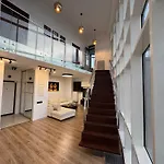 Grand Penthouse And Apartment
