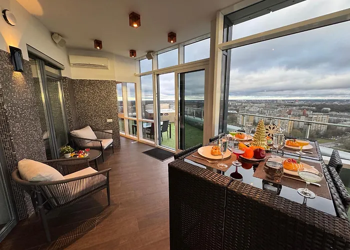 Grand Penthouse And Dzīvoklis