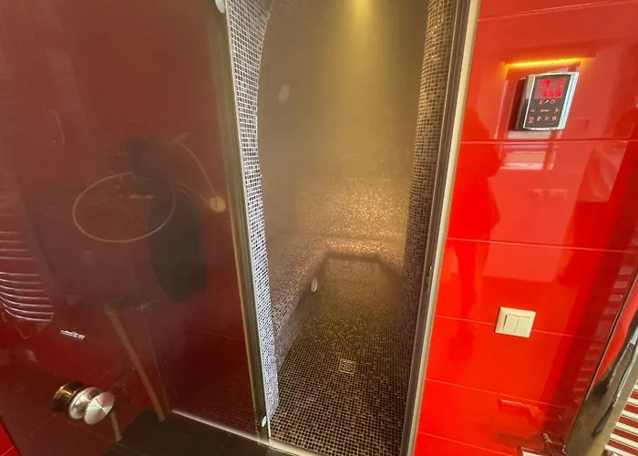 Grand Penthouse And Lägenhet